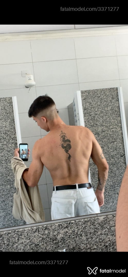 Acompanhante homem com cabelo castanho de olhos castanhos em Presidente Prudente - Diego Antônio