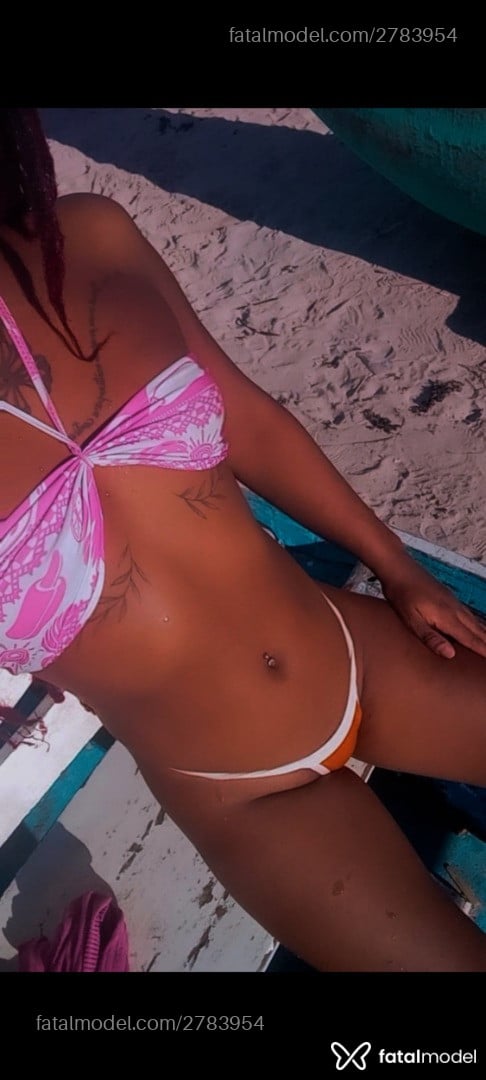 Acompanhante mulher trans ruiva (o) de olhos pretos em Maceió - Mayah