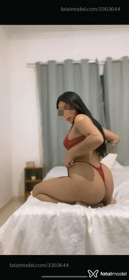 Acompanhante mulher morena (o) de olhos castanhos - Camila Moreira