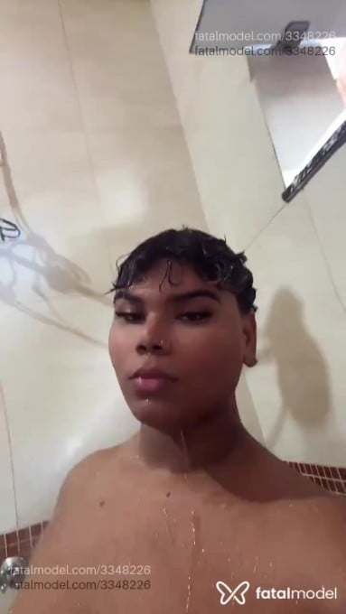 Acompanhante homem morena (o) de olhos castanhos em Ipatinga - Piteerzx