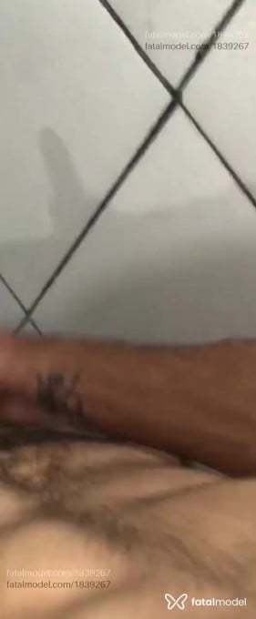 Acompanhante homem com cabelo castanho de olhos pretos em Ariquemes Acompanhante homem com cabelo castanho de olhos pretos em Ariquemes - DOTADOCM