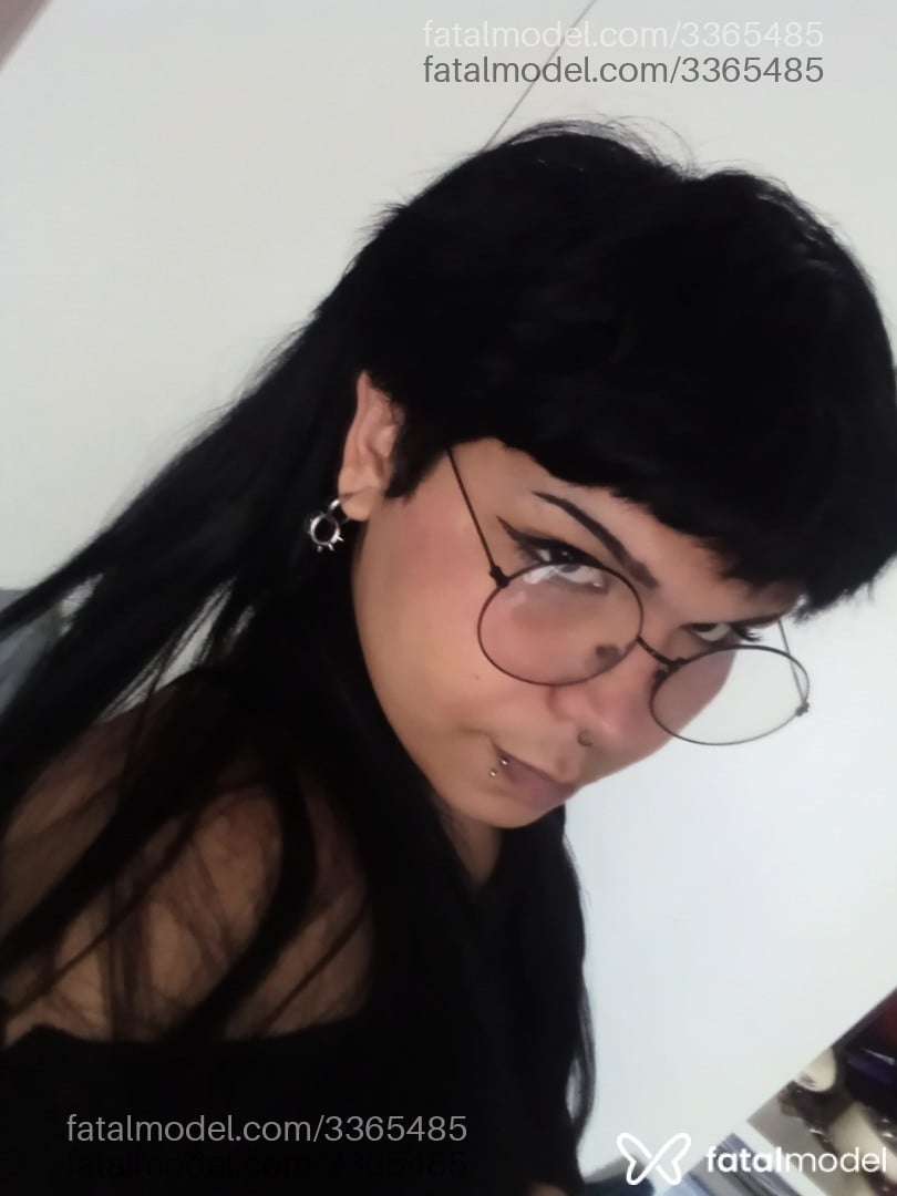 Acompanhante mulher trans morena (o) de olhos castanhos em Rio de Janeiro Acompanhante mulher trans morena (o) de olhos castanhos em Rio de Janeiro - Mai Maika