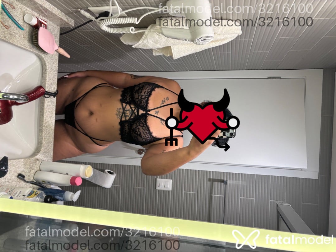 Acompanhante mulher morena (o) de olhos mel em Campinas - Bella