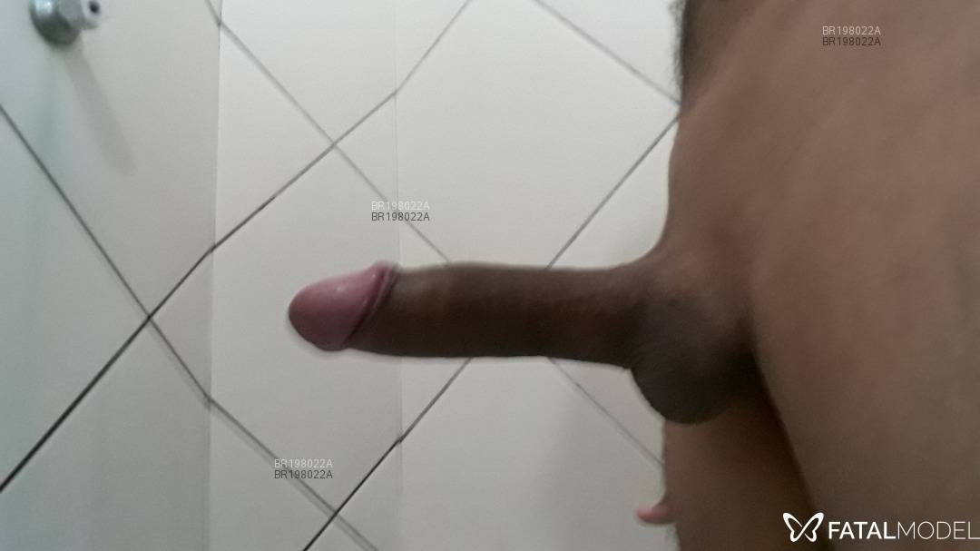 Acompanhante homem morena (o) de olhos castanhos em Linhares - Moreninho