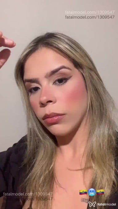 Acompanhante mulher loira (o) de olhos castanhos em Santiago - Grazi Silva