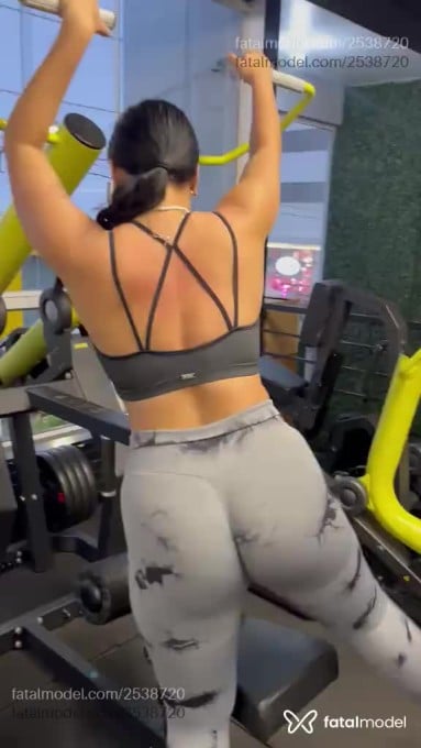 Acompanhante mulher morena (o) de olhos mel em Virtual Acompanhante mulher morena (o) de olhos mel em Virtual - Júlia Nepomuceno