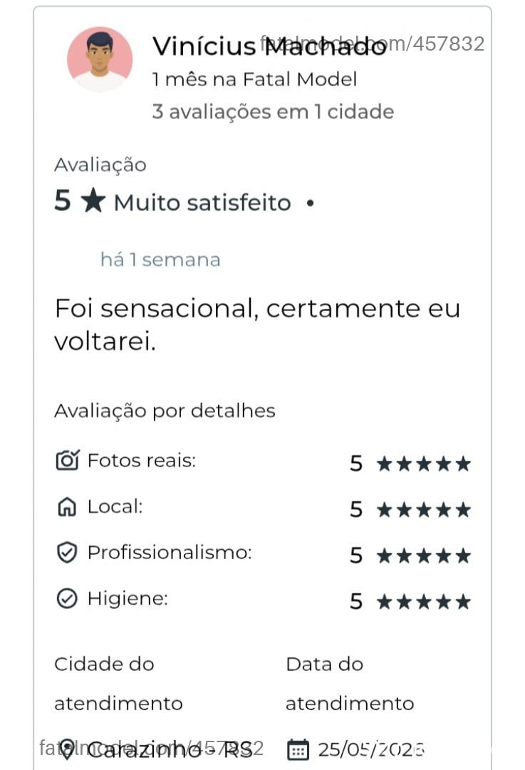 Acompanhante travesti com cabelo colorido de olhos pretos em Carazinho - Rafha uccam