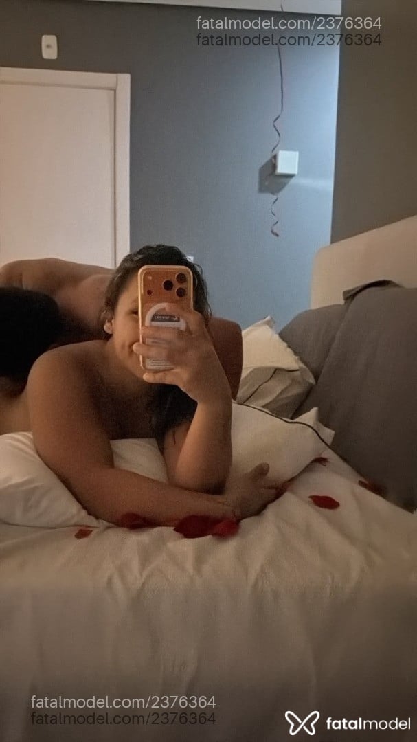 Acompanhante mulher morena (o) de olhos pretos em Toledo - Graciella Cibele