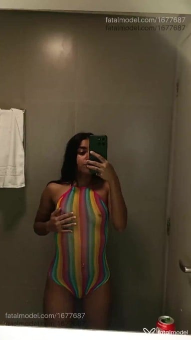 Acompanhante mulher com cabelo castanho de olhos castanhos em São Paulo - Luana