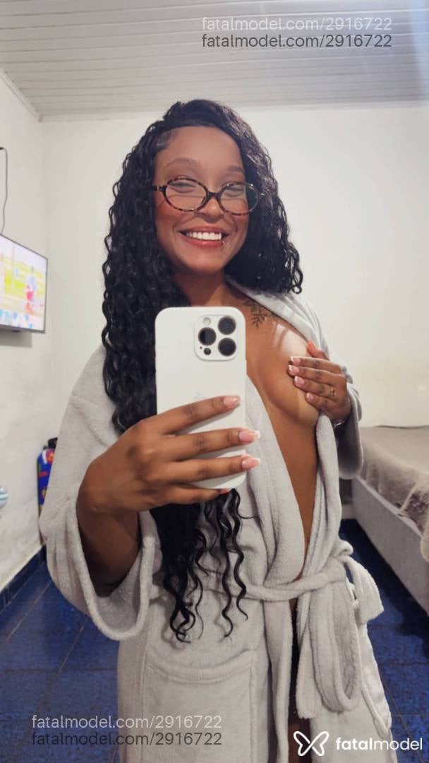 Acompanhante mulher morena (o) de olhos mel em Ilhéus - Milenna
