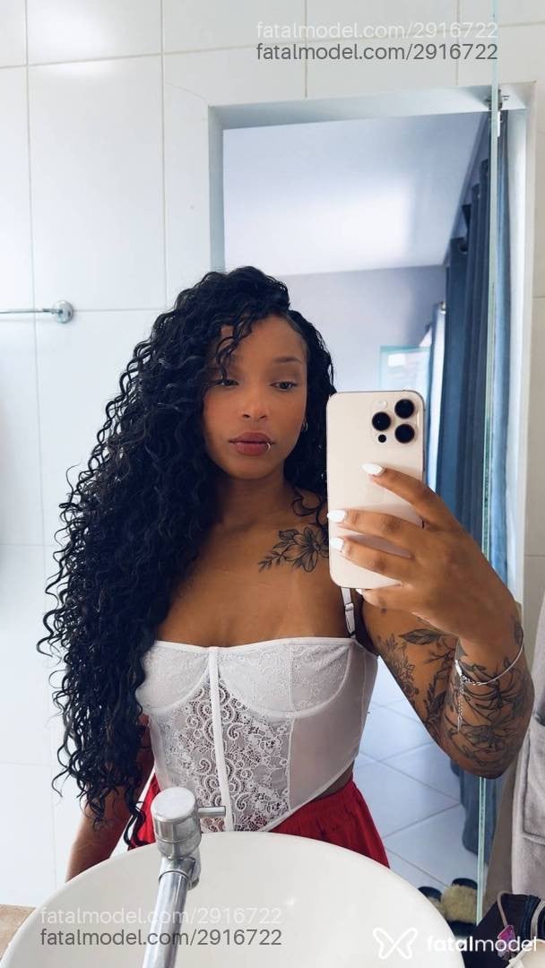 Acompanhante mulher morena (o) de olhos mel em Eunápolis - Milenna