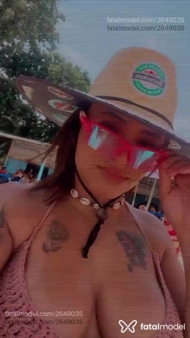 Acompanhante mulher com cabelo castanho de olhos mel em João Pessoa - Maya Silva