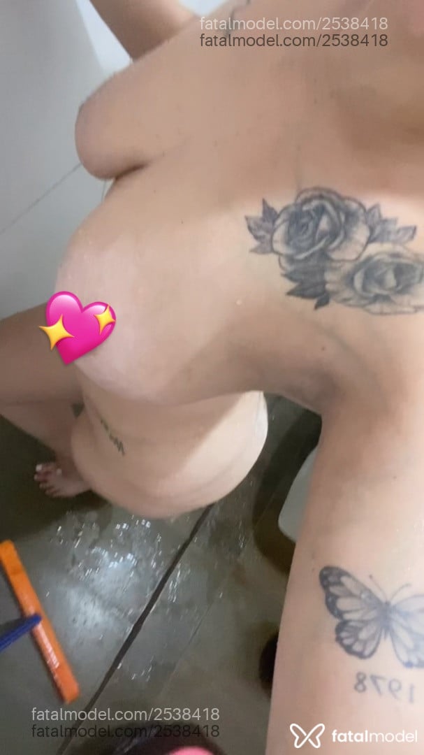 Acompanhante mulher morena (o) de olhos castanhos em Assis - Lívia Silva