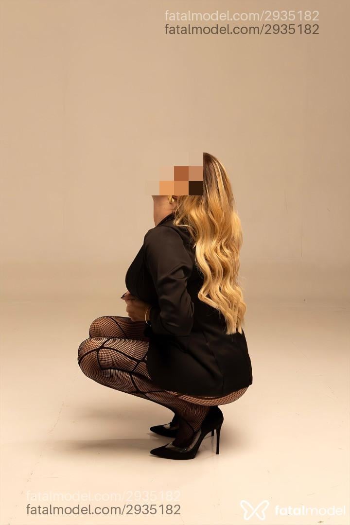 Acompanhante mulher loira (o) de olhos castanhos em São Paulo - Maitê