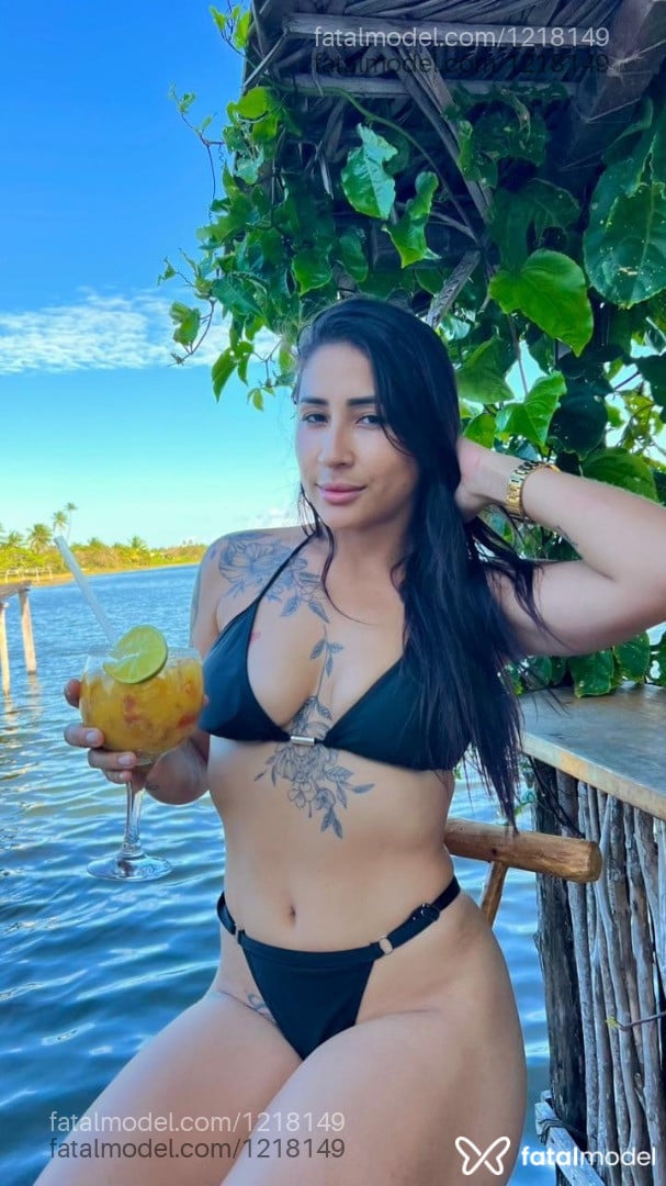 Acompanhante mulher morena (o) de olhos castanhos em Sobral - Naty Brasil