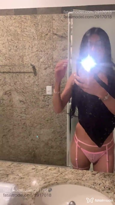 Acompanhante mulher trans morena (o) de olhos pretos em Curitiba - Marcela