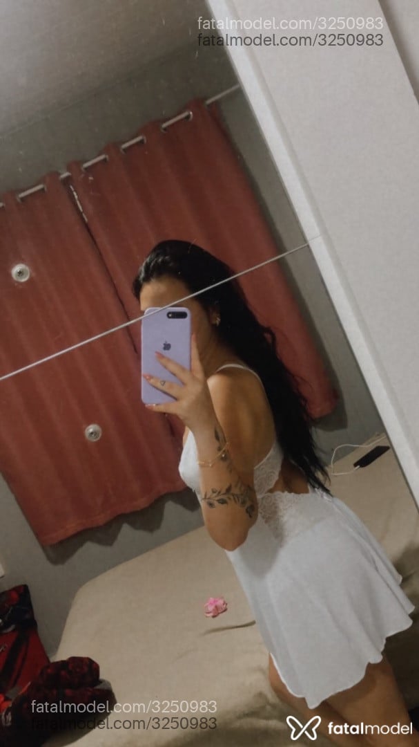 Acompanhante mulher morena (o) de olhos castanhos em Tramandaí - Lana Lavarda