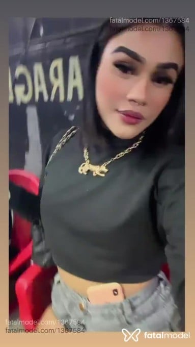 Acompanhante mulher trans morena (o) de olhos mel em Duque de Caxias Acompanhante mulher trans morena (o) de olhos mel em Duque de Caxias - Anne Martinelli