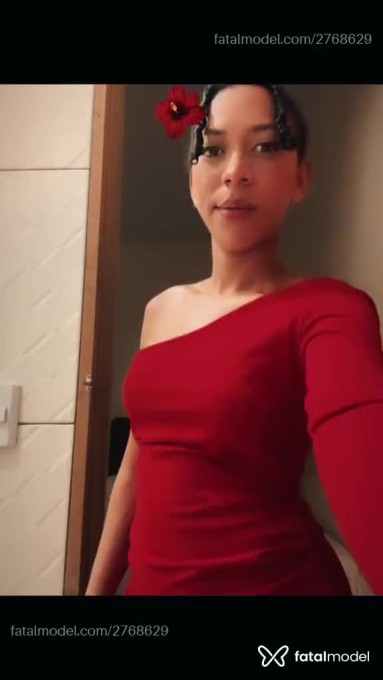 Acompanhante mulher morena (o) de olhos castanhos em Tucumã - Bihúnica