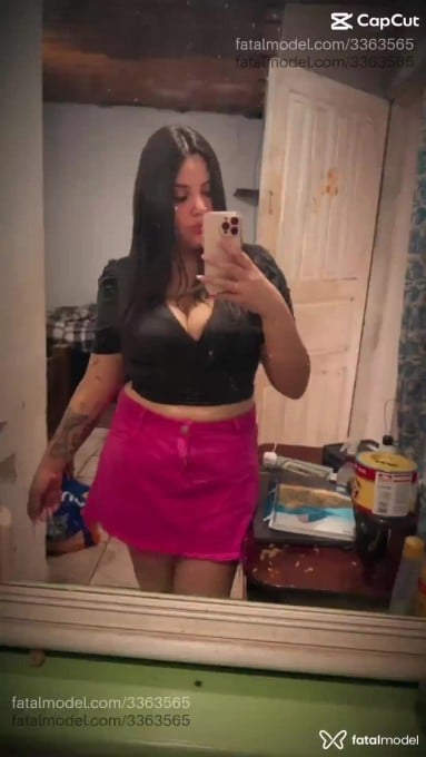 Acompanhante mulher morena (o) de olhos castanhos em Muzambinho - Helen