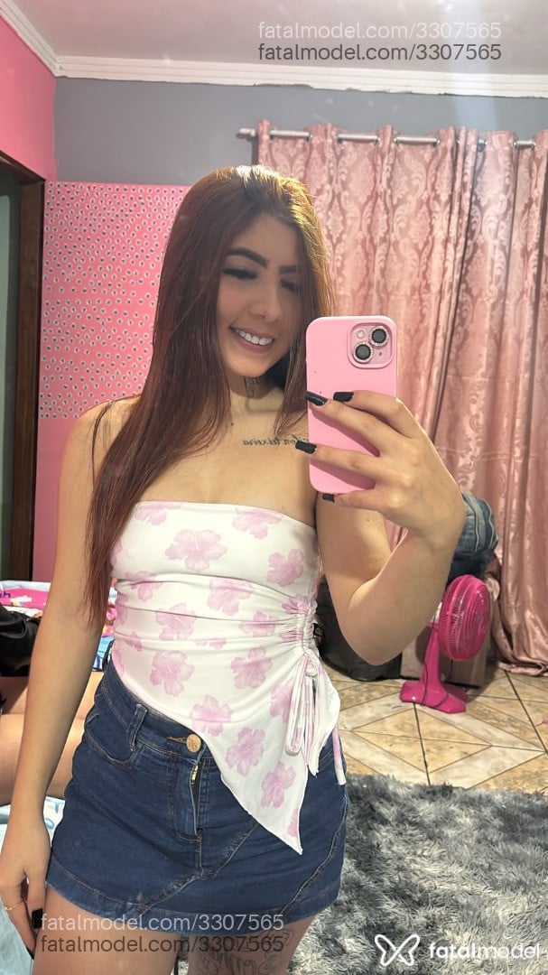 Acompanhante mulher ruiva (o) de olhos castanhos - Vitória Acompanhante mulher ruiva (o) de olhos castanhos - Vitória