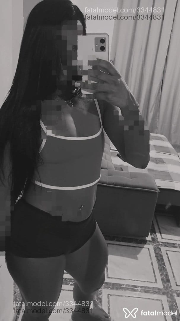 Acompanhante mulher com cabelo castanho de olhos castanhos em Rio de Janeiro - Giovanna