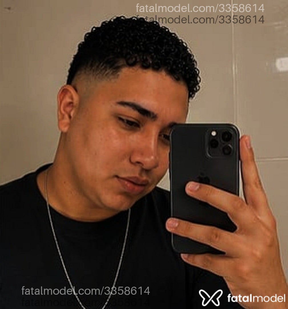 Acompanhante homem trans morena (o) de olhos castanhos em Virtual - Kallebrqz