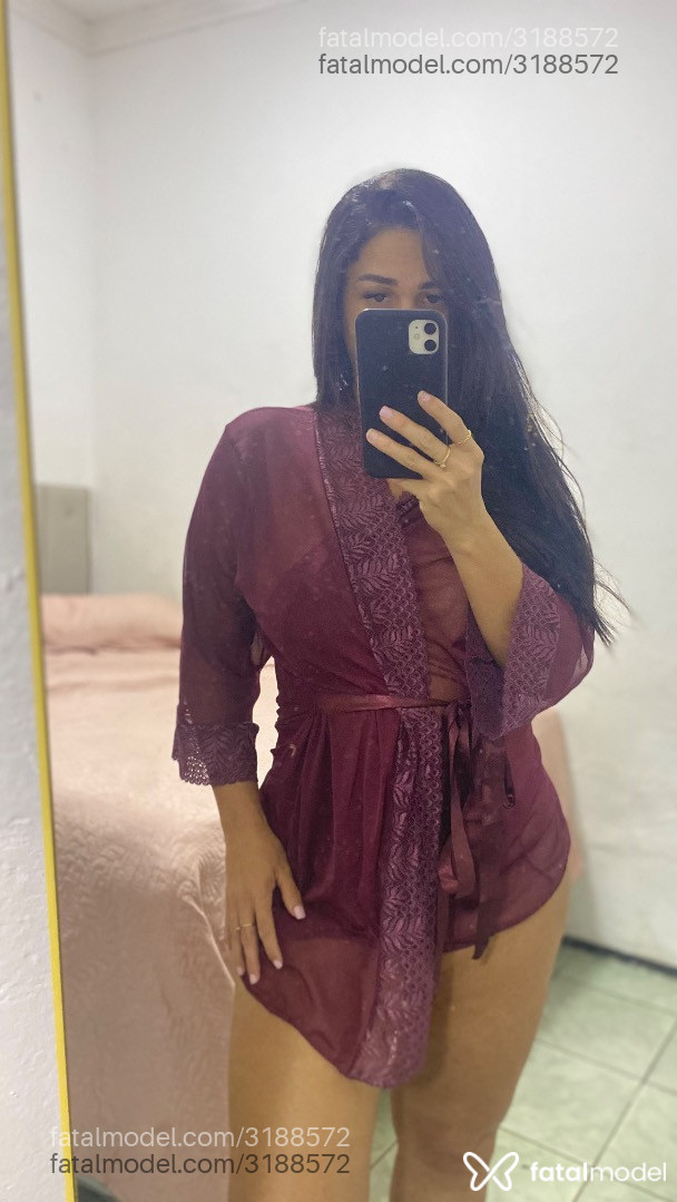 Acompanhante mulher morena (o) de olhos pretos em Cascavel - Mila