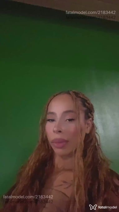 Acompanhante mulher trans morena (o) de olhos pretos em Luís Eduardo Magalhães Acompanhante mulher trans morena (o) de olhos pretos em Luís Eduardo Magalhães - Ary Martins