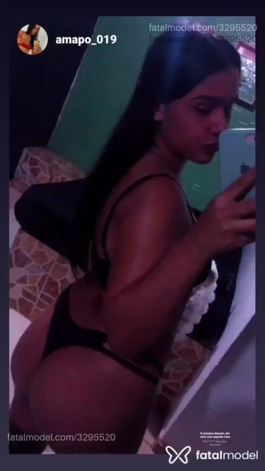 Acompanhante mulher morena (o) de olhos verdes - Ingrid Acompanhante mulher morena (o) de olhos verdes - Ingrid