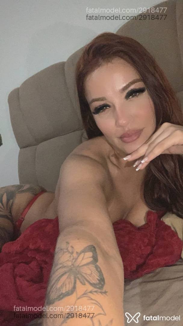 Acompanhante mulher ruiva (o) de olhos mel em Marília Acompanhante mulher ruiva (o) de olhos mel em Marília - Fer