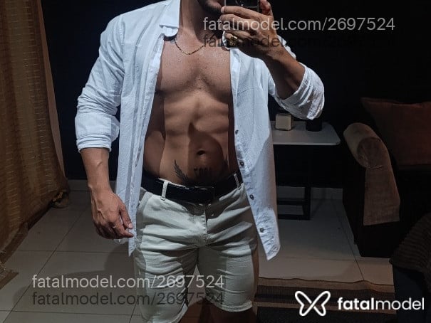 Acompanhante homem morena (o) de olhos pretos em Araguaína - Alfred Black