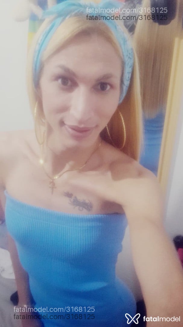 Acompanhante mulher trans loira (o) de olhos castanhos em Guaramirim - Charlinbombom