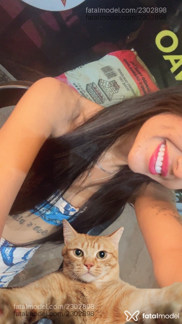 Acompanhante mulher com cabelo castanho de olhos castanhos em Porto Velho - Kisha
