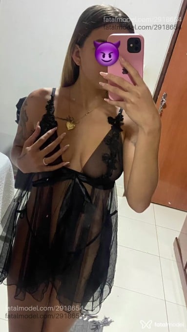 Acompanhante mulher loira (o) de olhos azuis em Uberlândia - Rayssa
