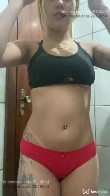 Acompanhante mulher loira (o) de olhos azuis em Uberlândia - Rayssa