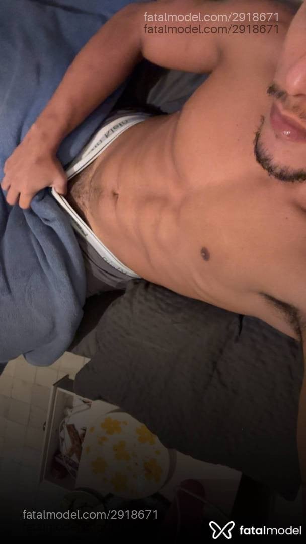 Acompanhante homem morena (o) de olhos castanhos - Luan Silva Acompanhante homem morena (o) de olhos castanhos - Luan Silva