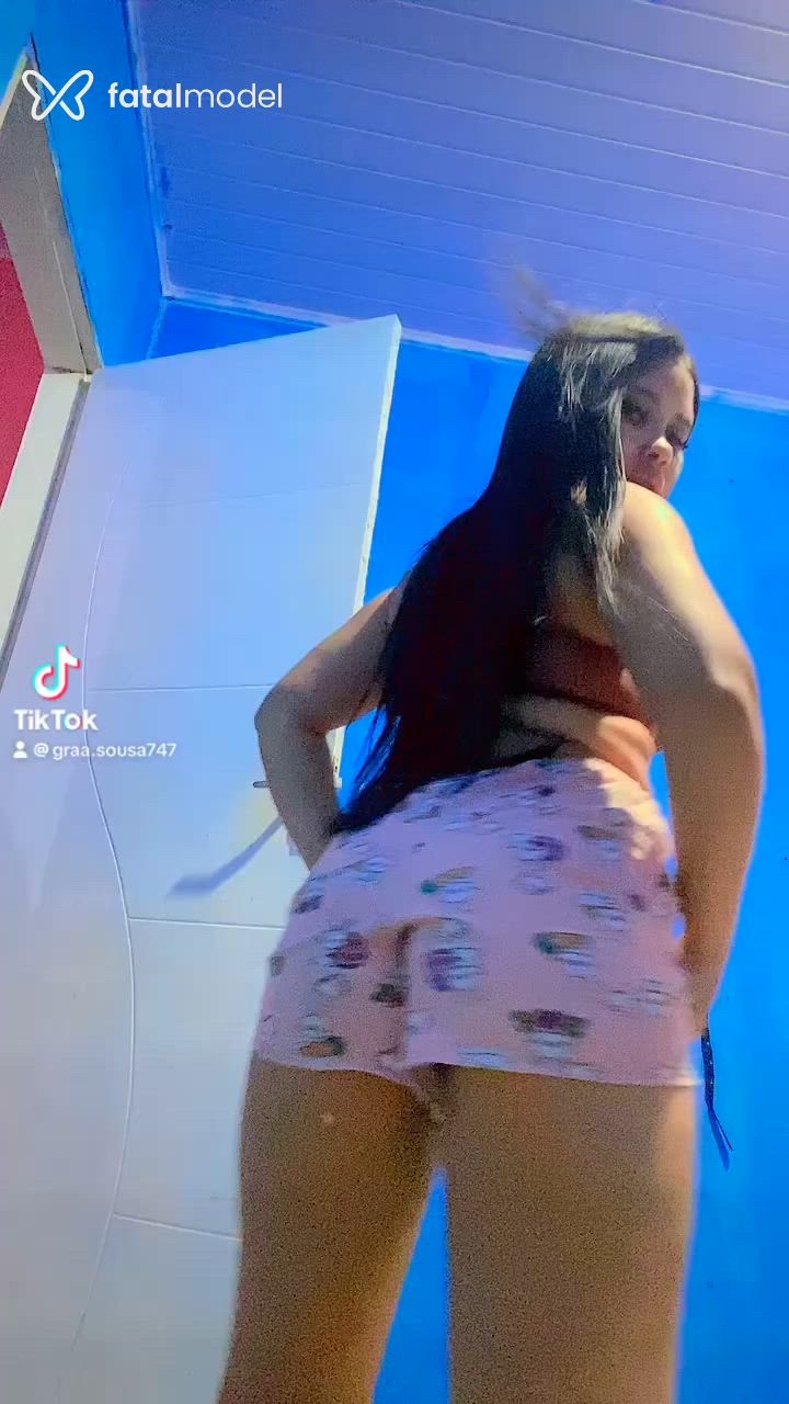 Acompanhante mulher morena (o) de olhos mel - Graça Sousa