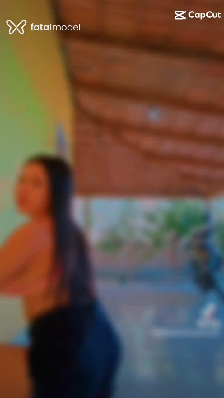 Acompanhante mulher morena (o) de olhos mel - Graça Sousa