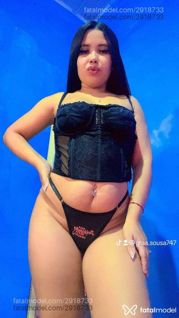 Acompanhante mulher morena (o) de olhos mel - Graça Sousa