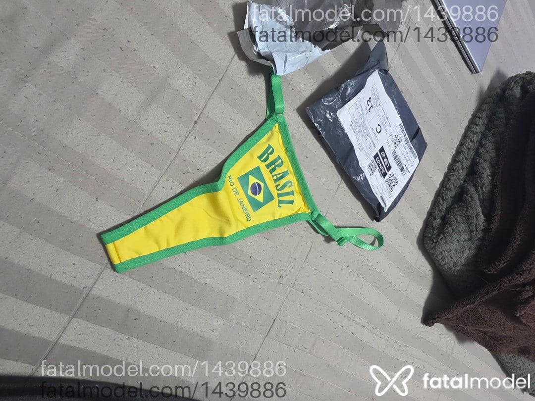 Acompanhante mulher trans morena (o) de olhos castanhos em Araras - Femboyy