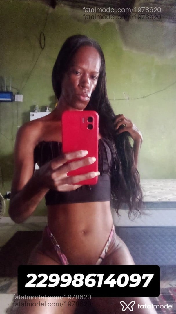 Acompanhante mulher trans com cabelo castanho de olhos castanhos em Campos dos Goytacazes - Princise