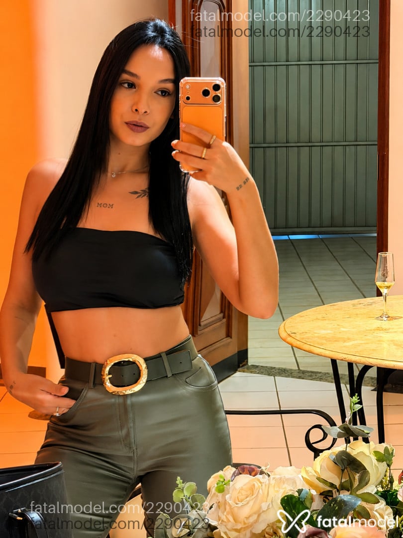 Acompanhante mulher morena (o) de olhos castanhos em Campo Grande - Angel