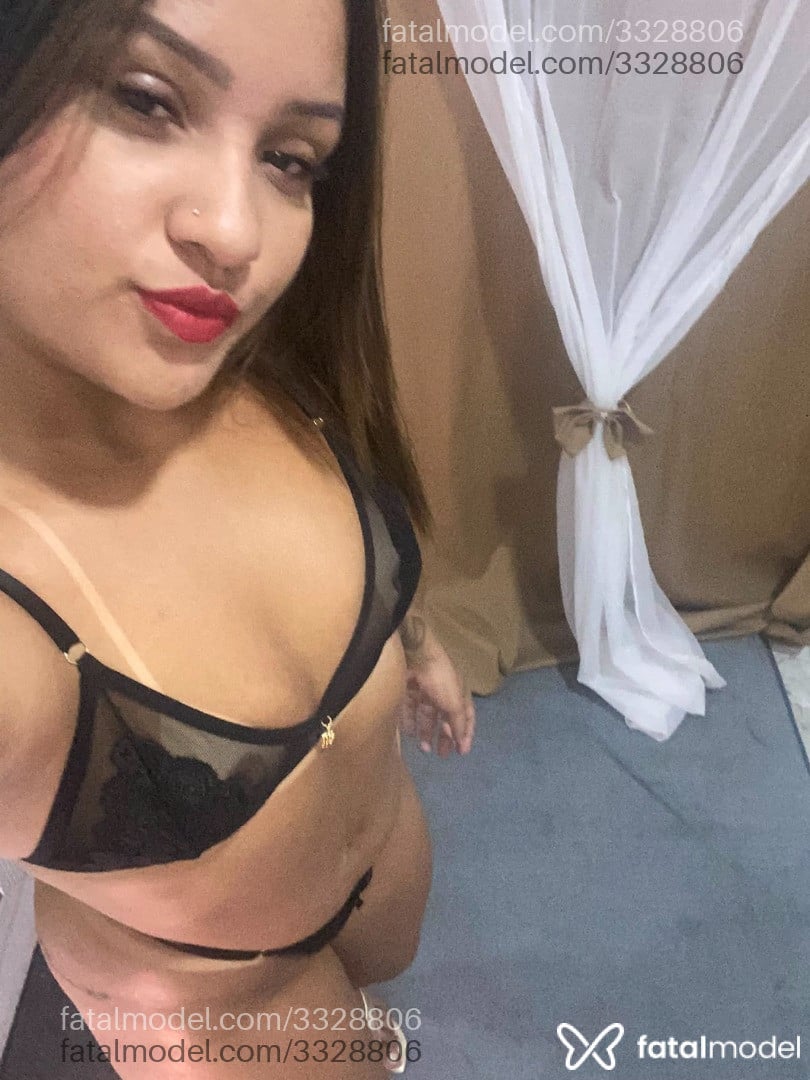 Acompanhante mulher com cabelo castanho de olhos castanhos em Fortaleza - Thalita