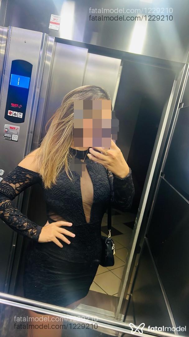 Acompanhante mulher loira (o) de olhos castanhos - Fernanda Acompanhante mulher loira (o) de olhos castanhos - Fernanda