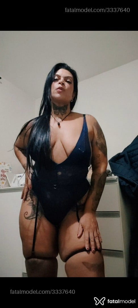 Acompanhante mulher morena (o) de olhos castanhos em Londrina - Izabella