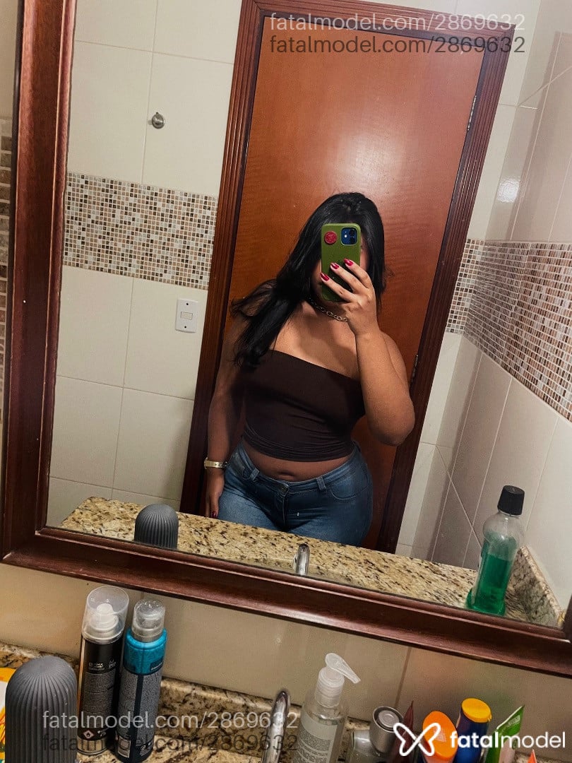 Acompanhante mulher morena (o) de olhos pretos em Ribeirão Preto - Mel Ferreira