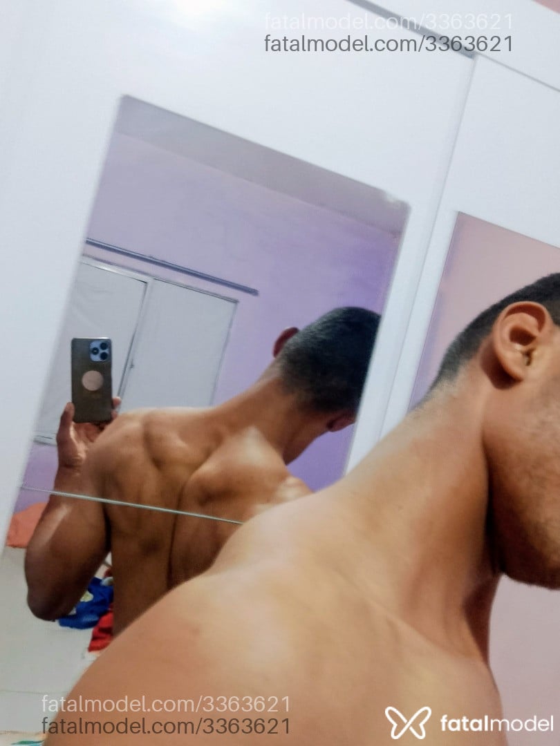 Acompanhante homem morena (o) de olhos pretos em Natal - Gabriel