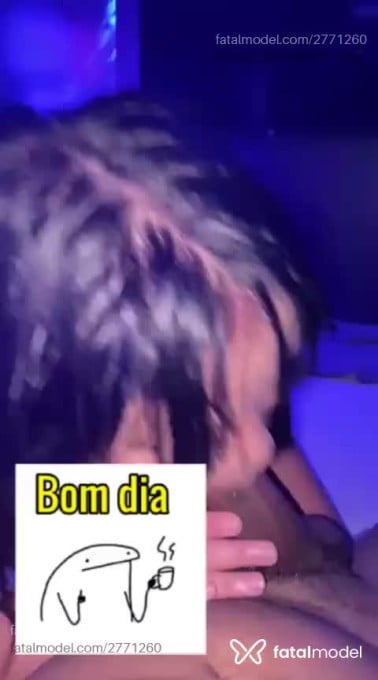 Acompanhante mulher com cabelo castanho de olhos verdes em Bauru Acompanhante mulher com cabelo castanho de olhos verdes em Bauru - Clara