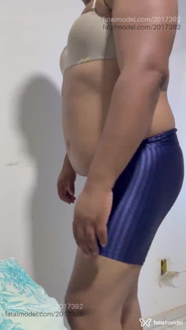 Acompanhante mulher trans sem cabelo de olhos castanhos em São Luís Acompanhante mulher trans sem cabelo de olhos castanhos em São Luís - Beatriz